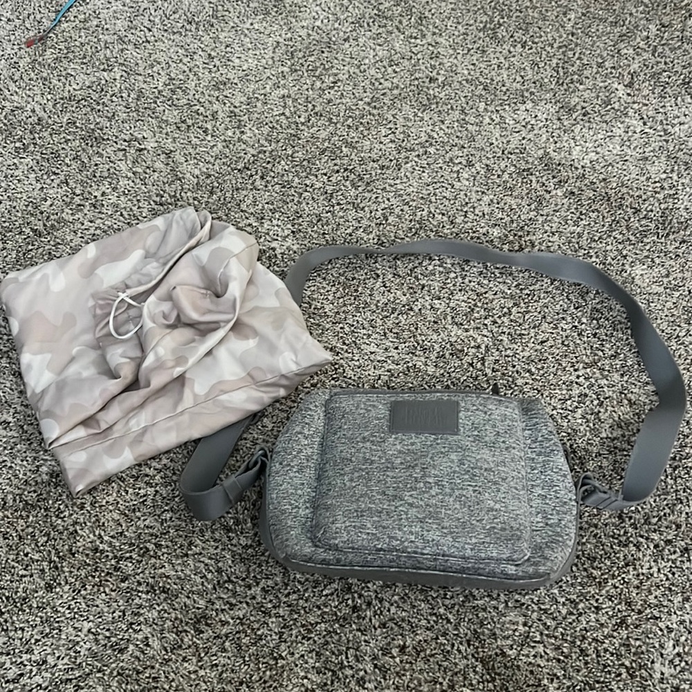 Dagne Dover Micah crossbody color grey